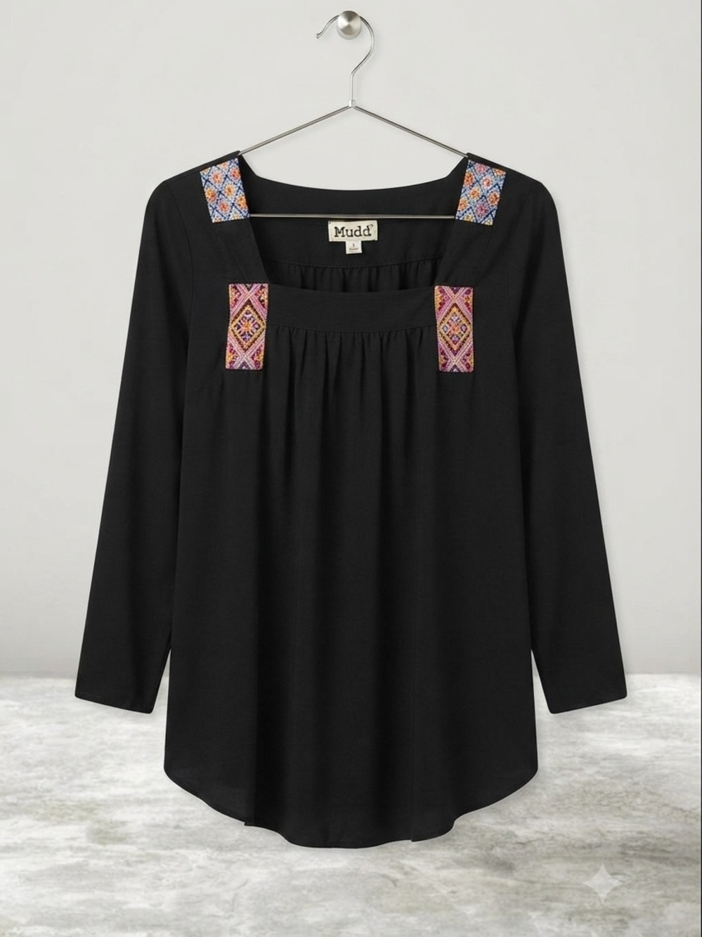 🌸Mudd Boho Black Embroidered Square Neck 3/4 Sleeve Peasant Top Medium NWT - Picture 2 of 9
